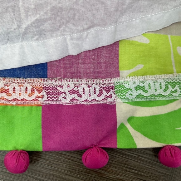 LILLY PULITZER HALTER DRESS WITH POM POMS-SIZE 6 - Picture 4 of 8